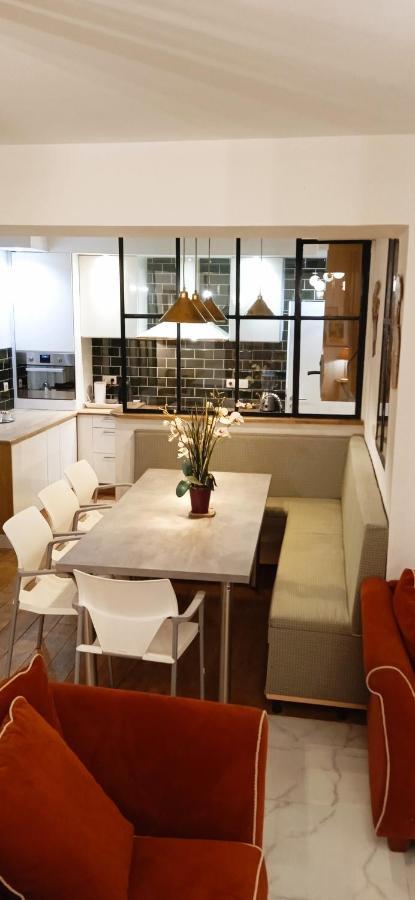 Liege 4420 Rue Jean Jaures 45 Grande Maison Joyeuse Avec Terrasse 30M2 Pour 8 Personnes Maximum Saint-Nicolas  Eksteriør billede