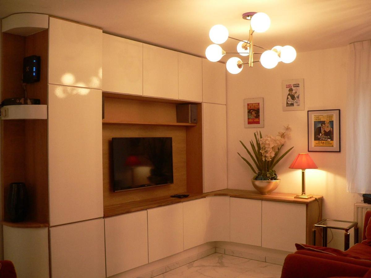 Liege 4420 Rue Jean Jaures 45 Grande Maison Joyeuse Avec Terrasse 30M2 Pour 8 Personnes Maximum Saint-Nicolas  Eksteriør billede