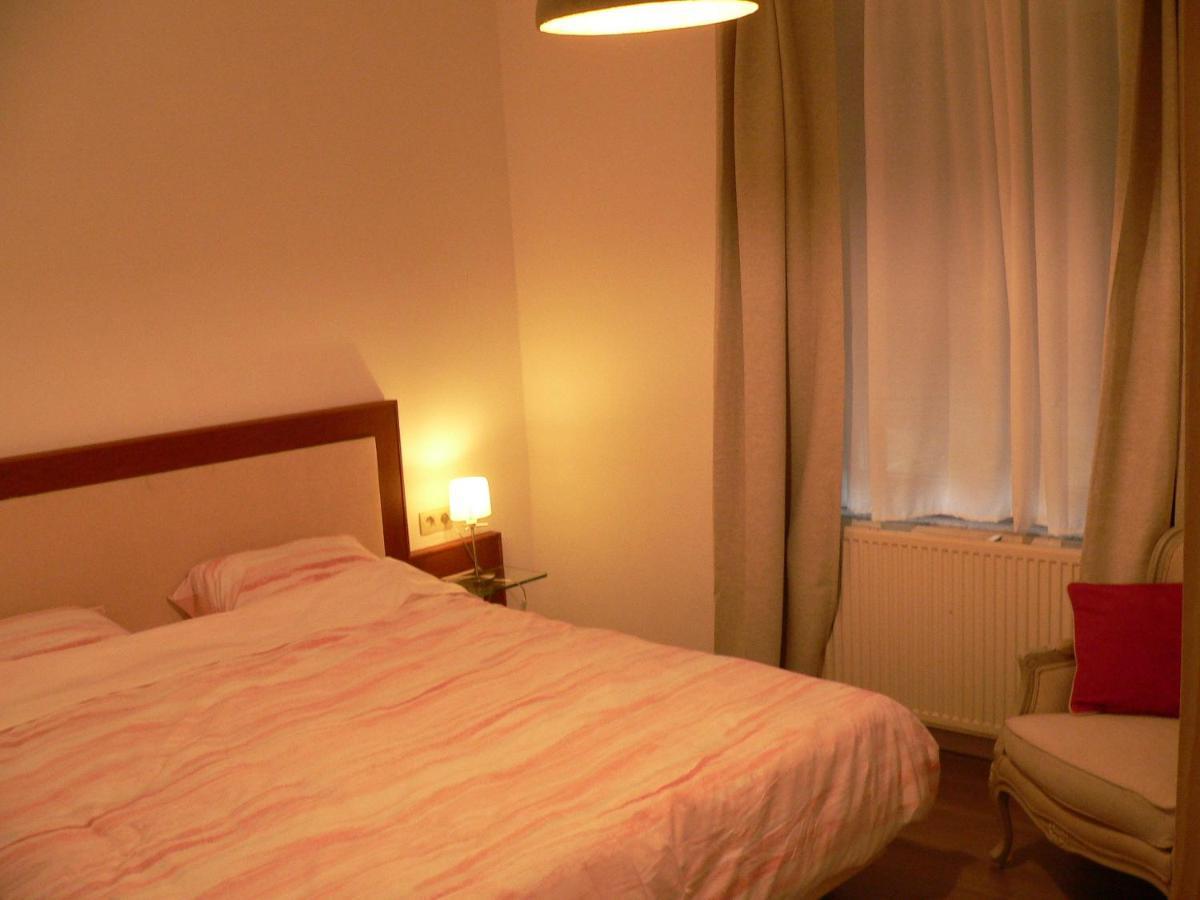 Liege 4420 Rue Jean Jaures 45 Grande Maison Joyeuse Avec Terrasse 30M2 Pour 8 Personnes Maximum Saint-Nicolas  Eksteriør billede