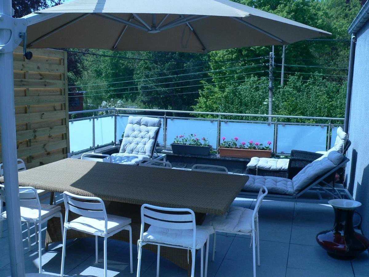 Liege 4420 Rue Jean Jaures 45 Grande Maison Joyeuse Avec Terrasse 30M2 Pour 8 Personnes Maximum Saint-Nicolas  Eksteriør billede